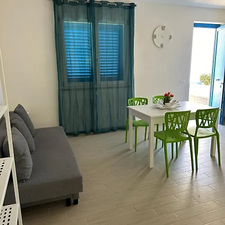 Holidays Фавиньяна